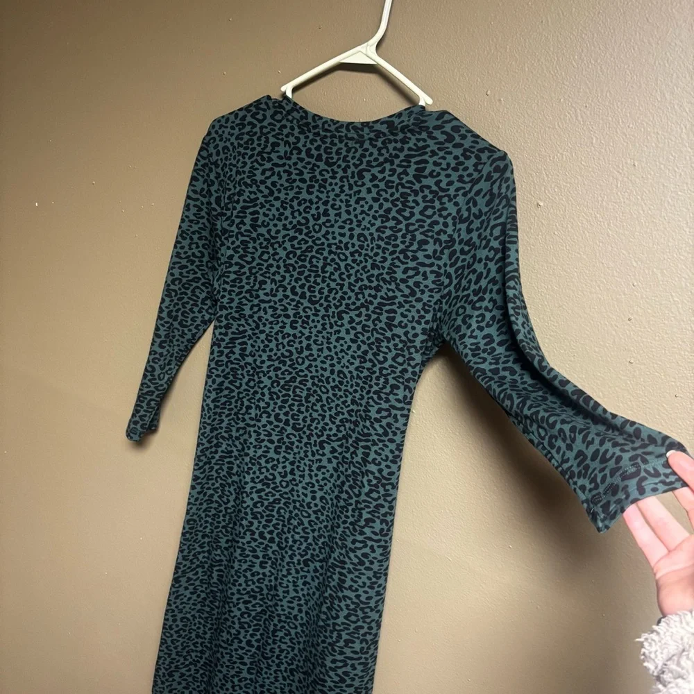 NEW Amour Vert Leopard Green Print Wrap Waist Dress size Medium